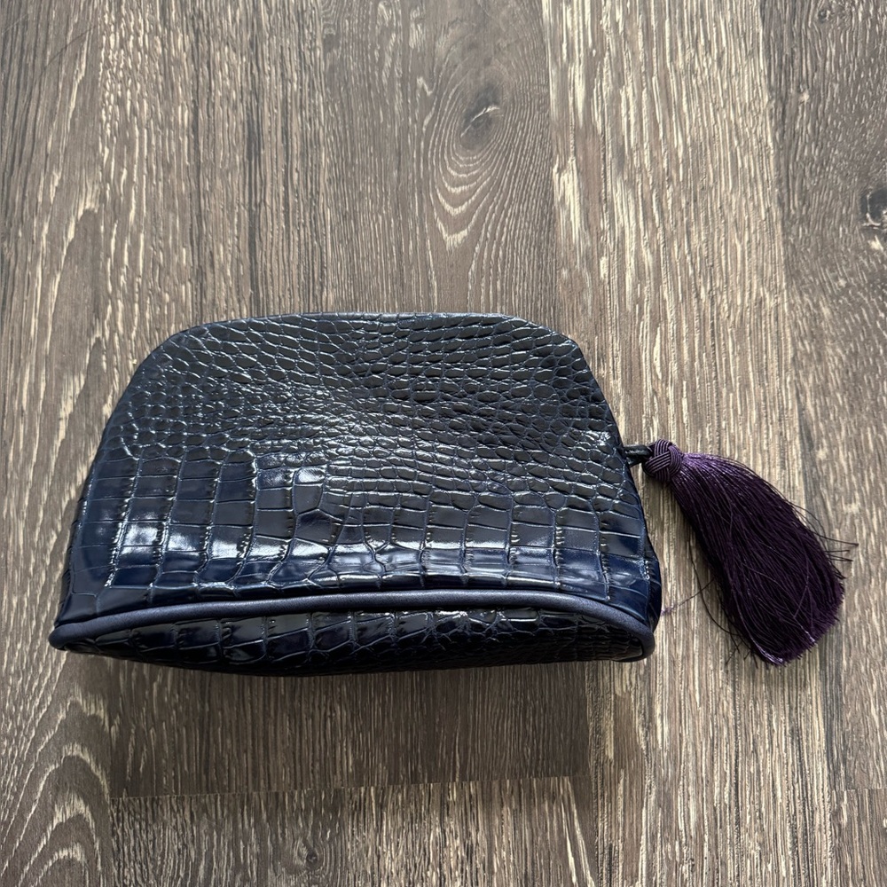 Pointe milou le pouch the midnight clutch